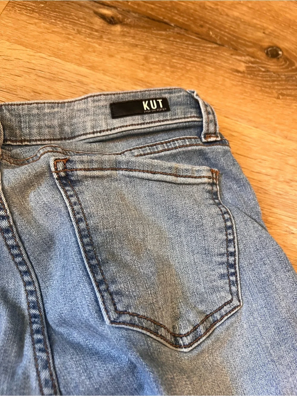 Kut Connie Ankle Skinny Size 8 Light Blue Women's Skinny Jeans